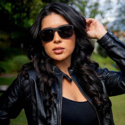 Asteroid MAGNA - negro