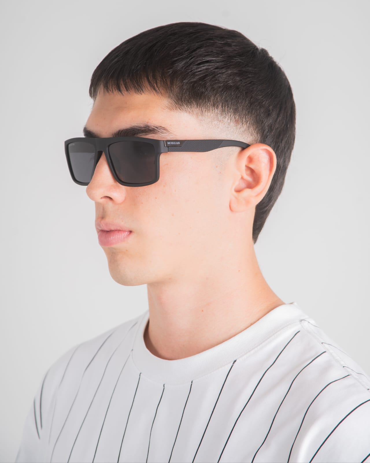 Asteroid FRACTUS - negro