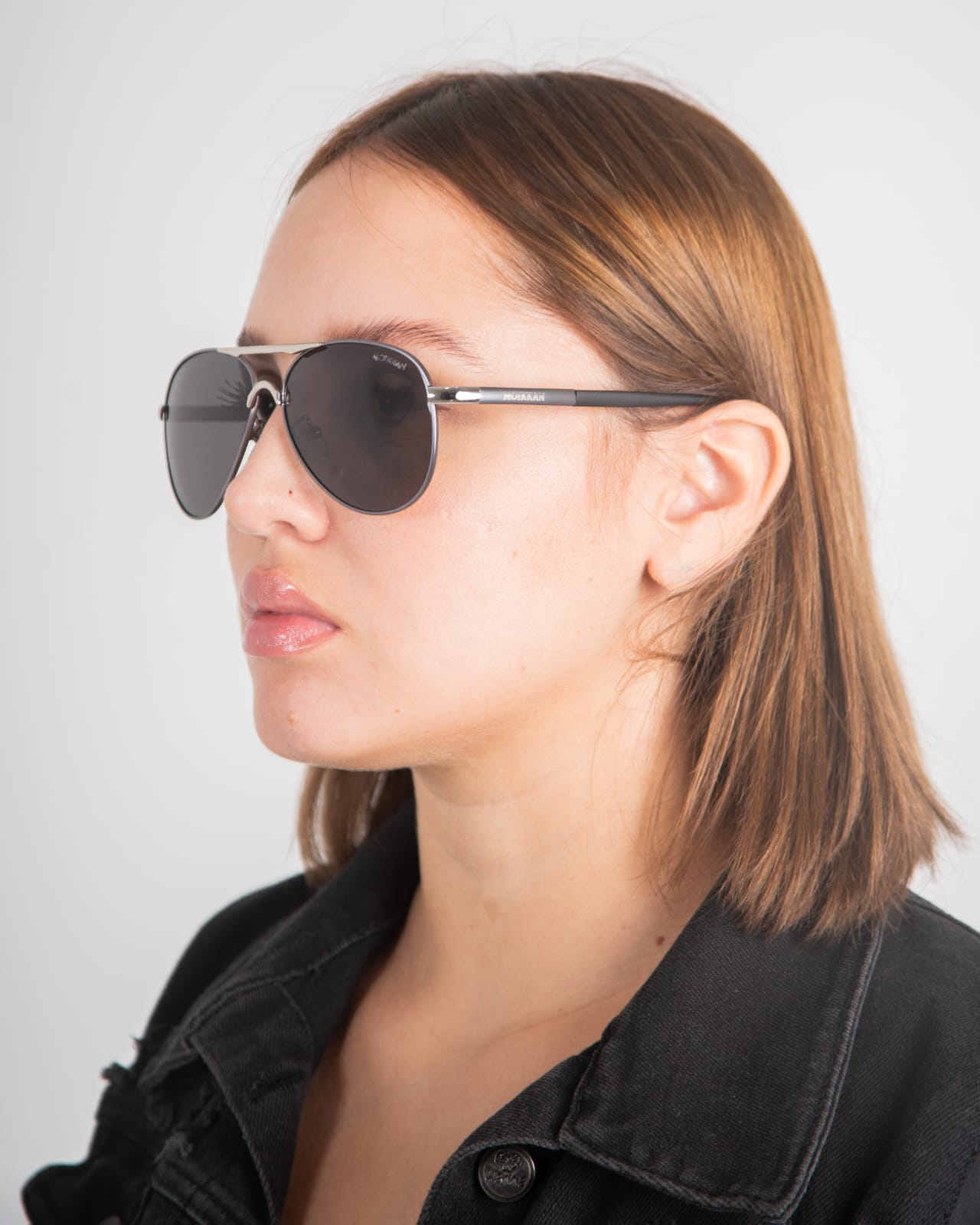 Tecton BRONT - plateado